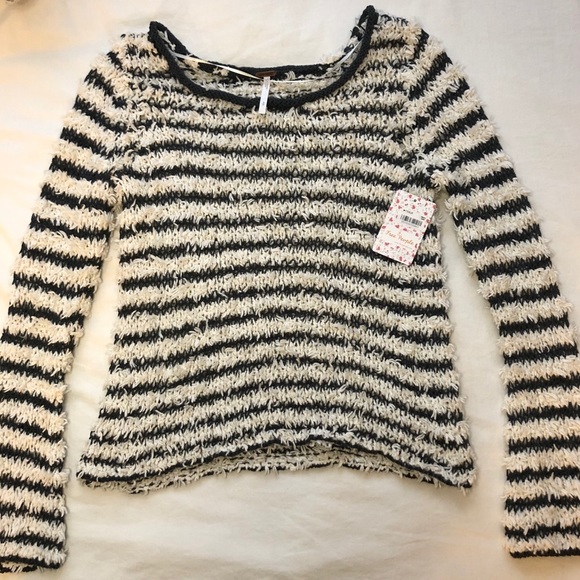 NWT Striped Free People Sweater - Picture 3 of 7